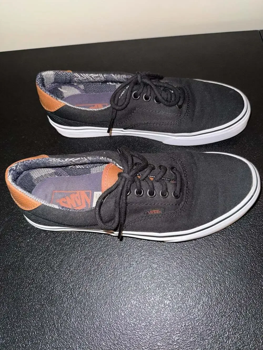 Vans Era‎ C&L Black Canvas Leather Heel Sneakers Men's Size 8.0